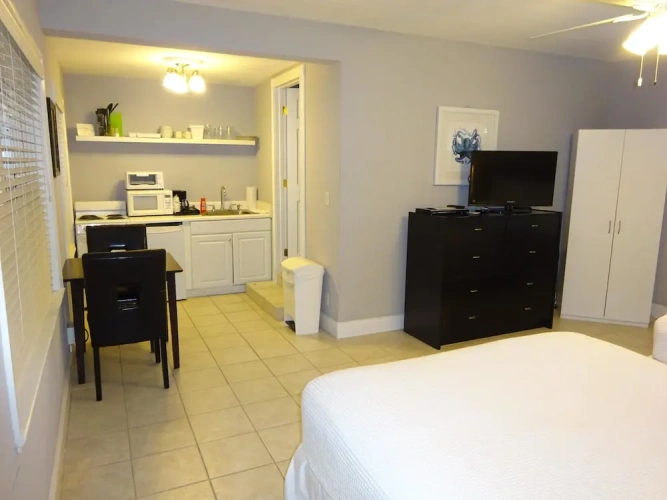 1 Bedroom Standard Junior Suite