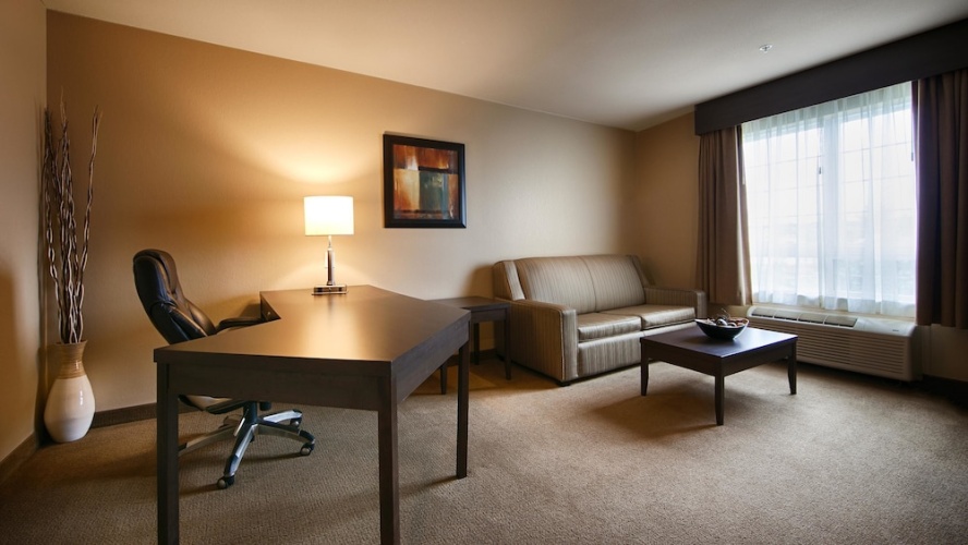 Best Western Plus Saint John Hotel & Suites photo 15