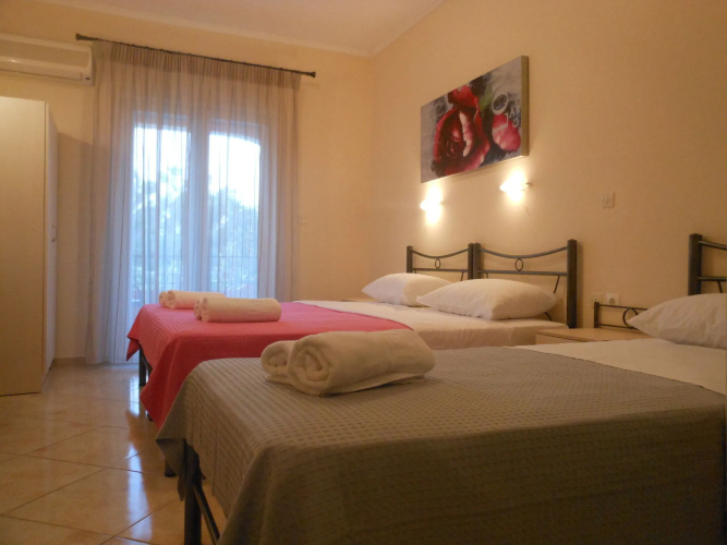 Ziogas Apartments
