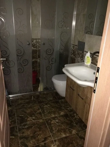 3 Bedrooms Apartment