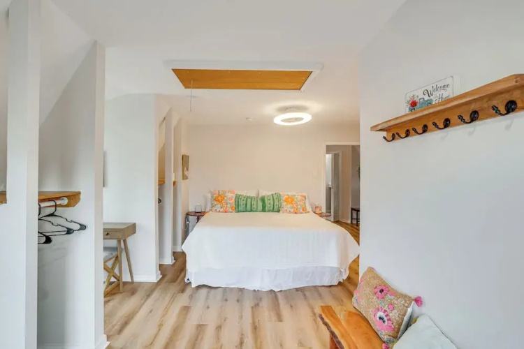 Epic Brunswick Apartment With Deck!
