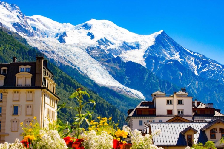 Superior Chalet