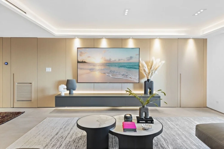 Single Apartment