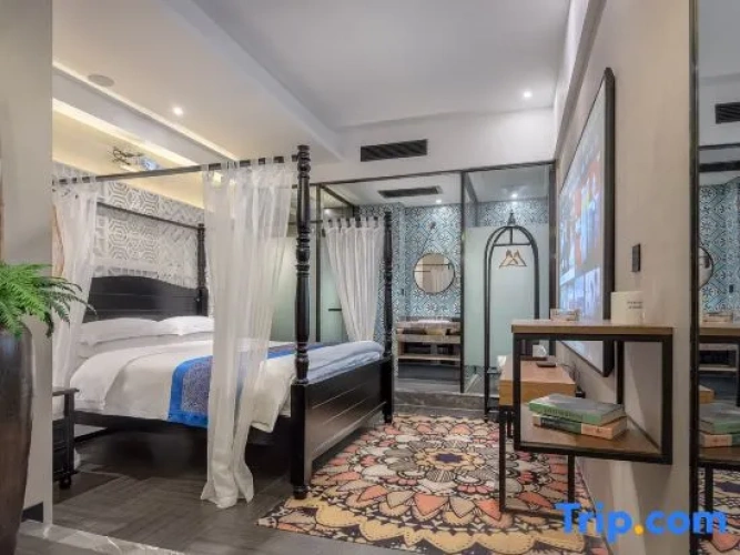 Luxury Double Suite