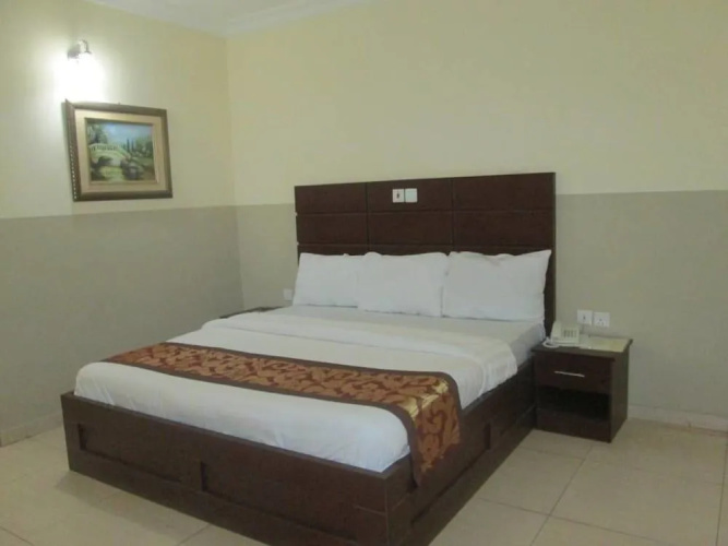 Joy House Hotel and Suites
