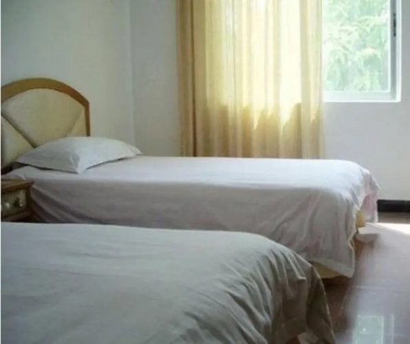 White Cloud Hot Spring Farm Stay