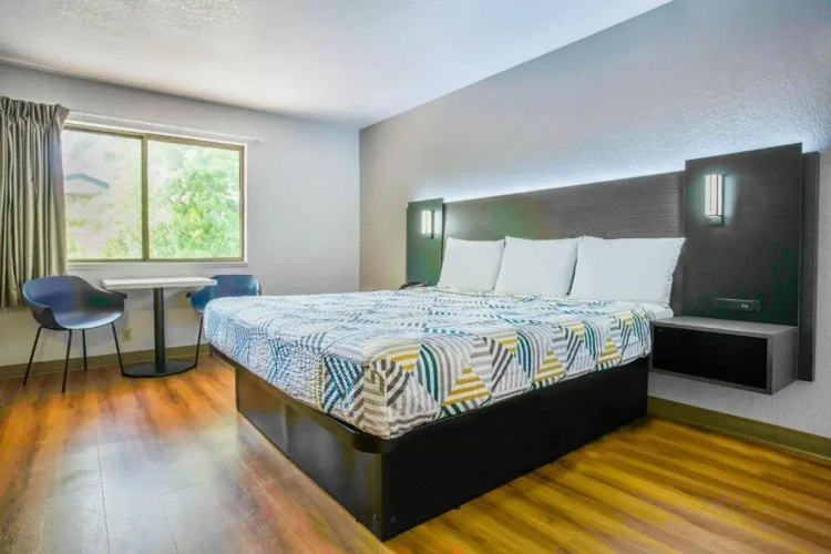Motel 6 Gresham, OR - Portland