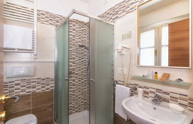 Classic Triple room