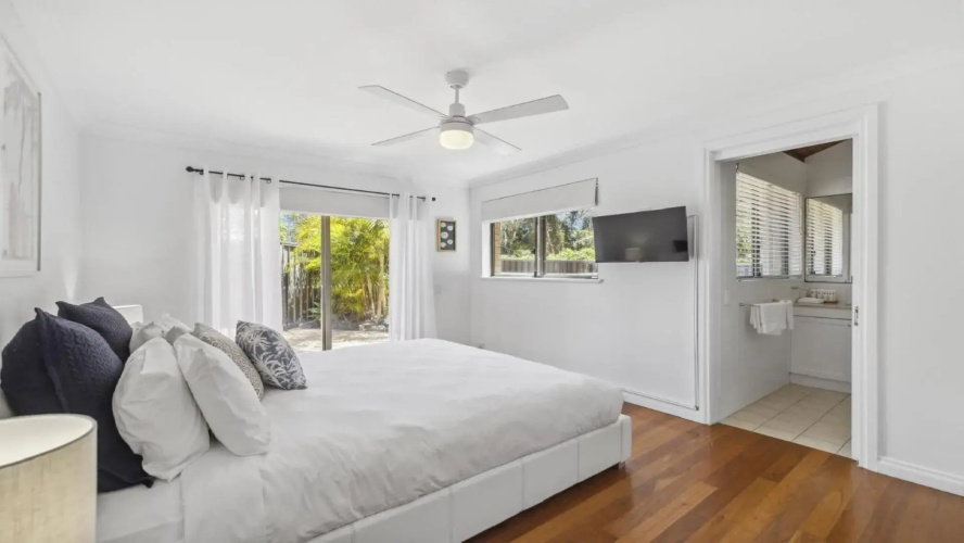 Diggers Beach Surf House