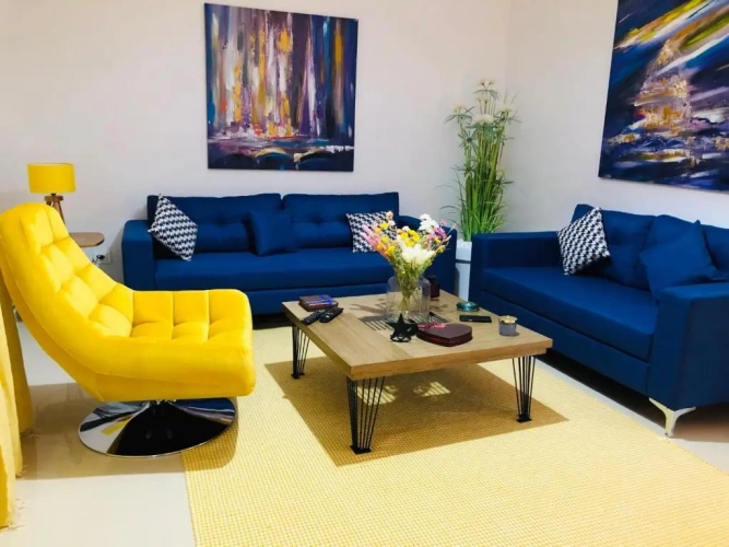 2 Bedrooms Apartment