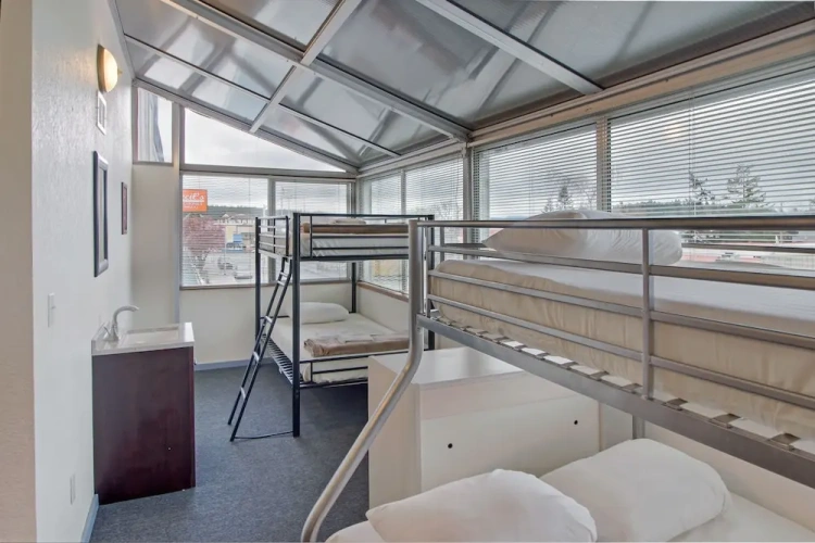Bed in Dorm