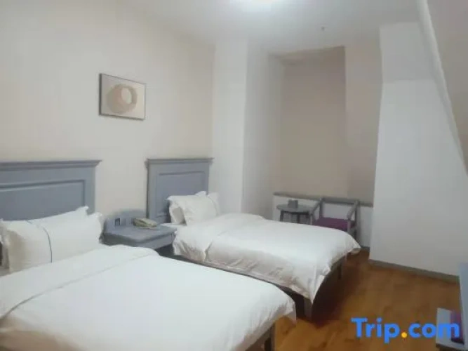 Economy Twin room