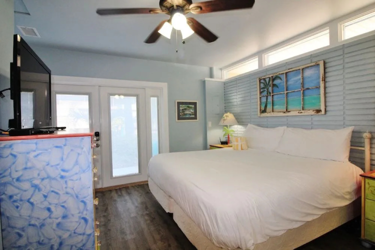 Capri 123 2 Bedrooms 1 Bathroom Condo