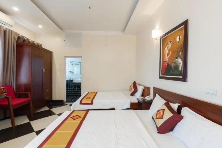 Superior Triple room