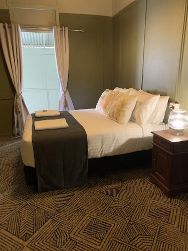 Tyalgum hotel