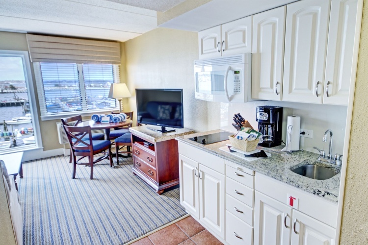 Wyndham Inn on Long Wharf photo 22