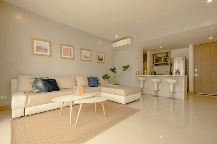 Apartment with balcony