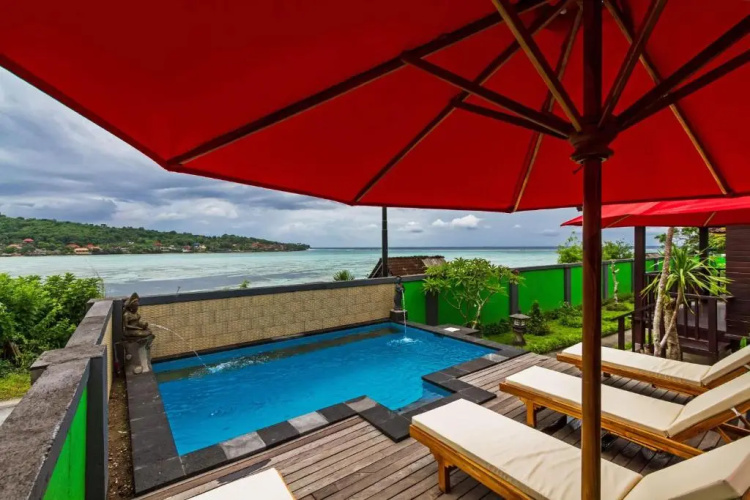 Pula Huts Lembongan
