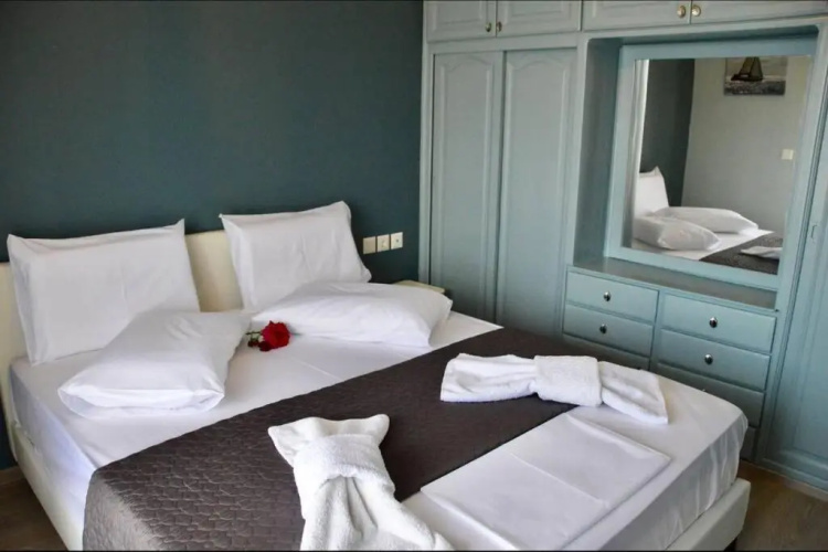 Sea Breeze Apartments - n.1 with private pool