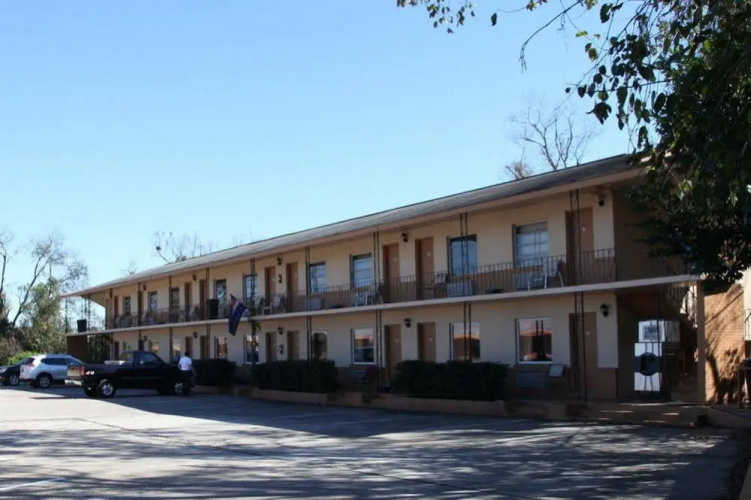 Parliament Resort