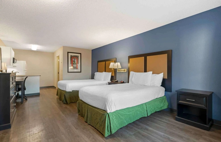 Quadruple Suite
