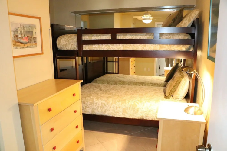 Jamaica Royale 501 - 3 Br Condo