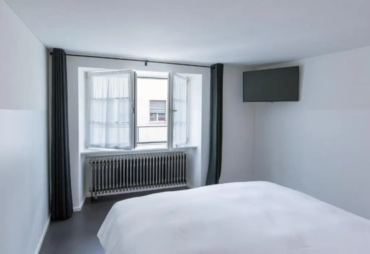 Tiny Single room