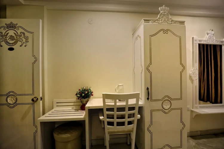 Executive room