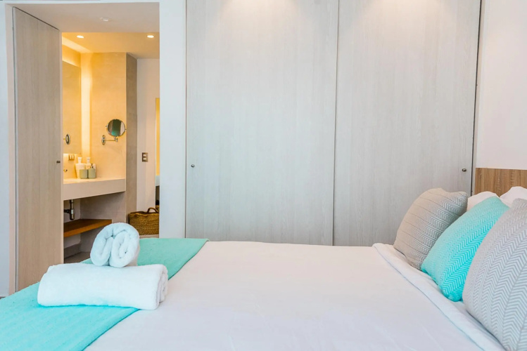 Beach Garden ground floor condo, D1