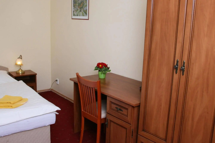 Hotel Aaron