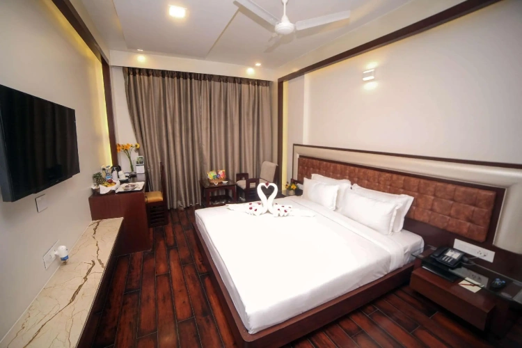 Double Suite