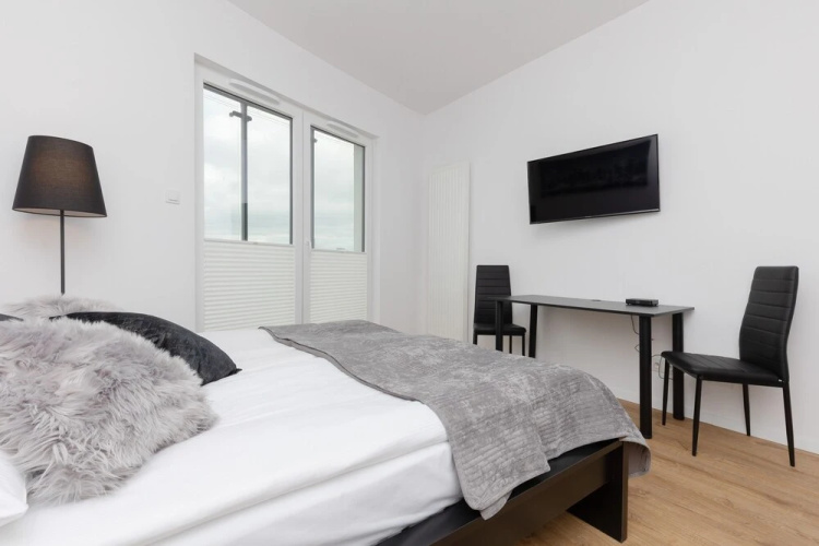 Varsovie Studio With A C by Renters