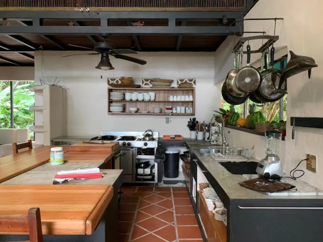 3 Bedrooms Cottage