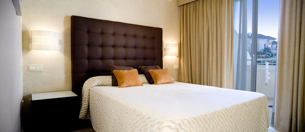 Elviria Hills Living