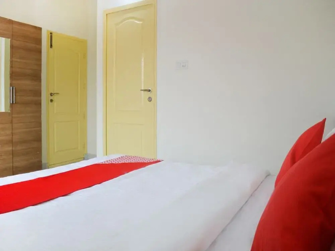 Indu Comforts by OYO Rooms