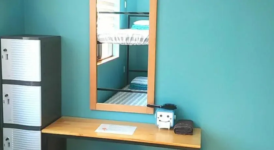 1004 Hostel
