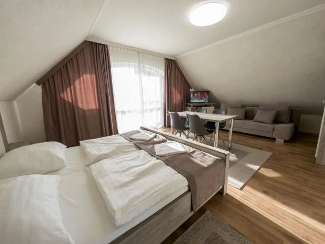 Standard Double room with balcony