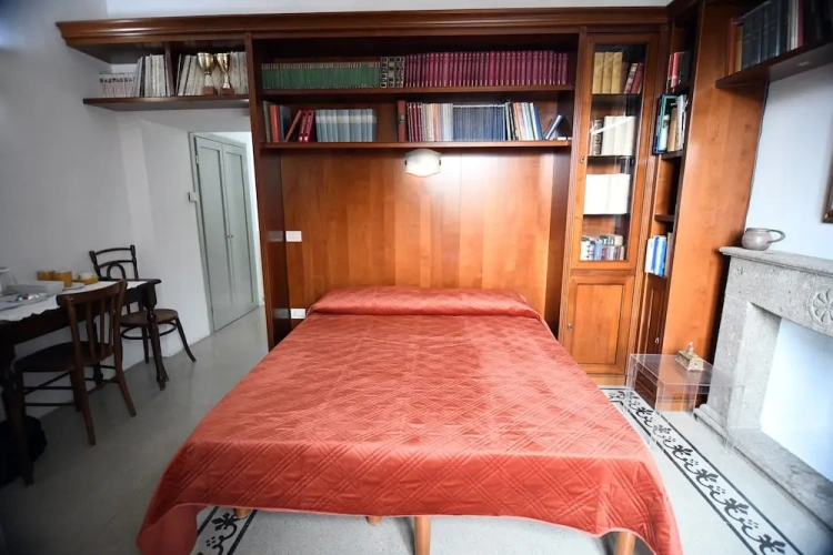 Classic room