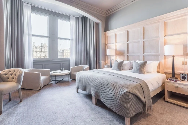 Director Double room with city view