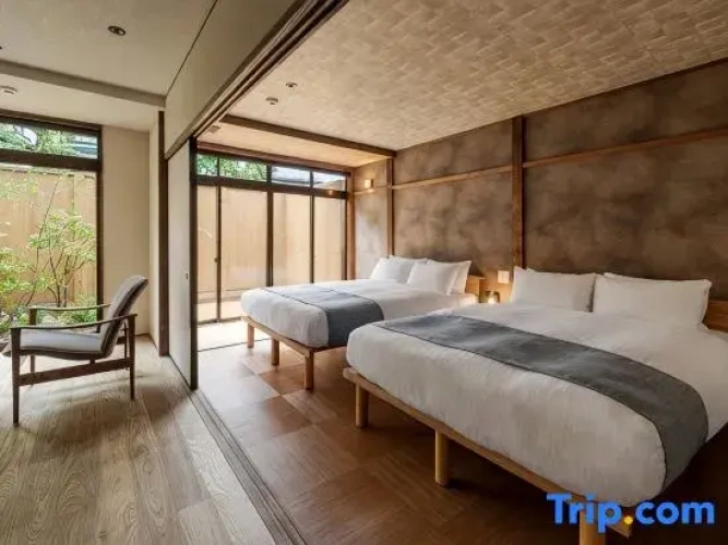 4 Bedrooms Cottage