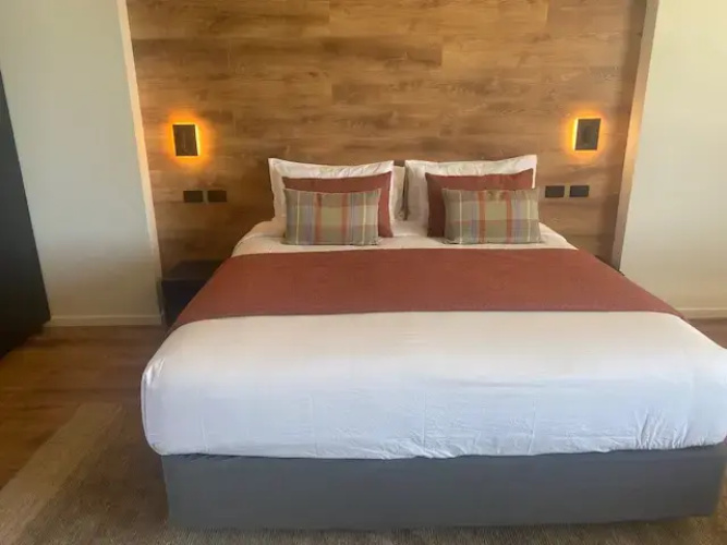 Executive Studio