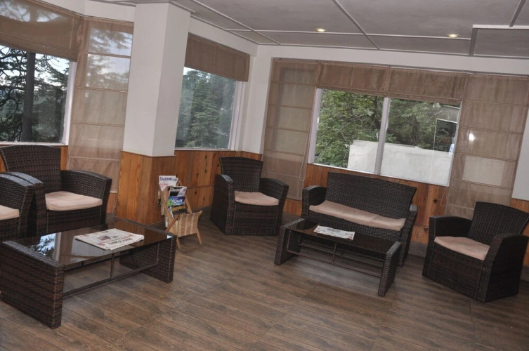 OYO 1636 Hotel Rahat Regency