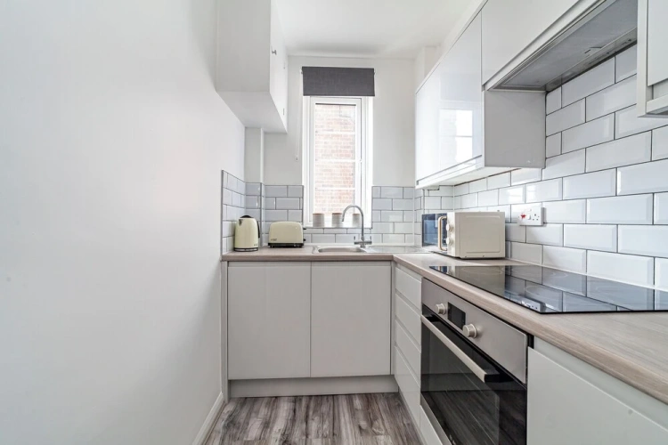 Quadruple Apartment
