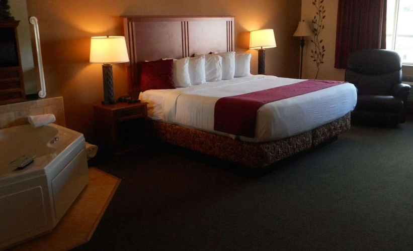 Deluxe Double Suite