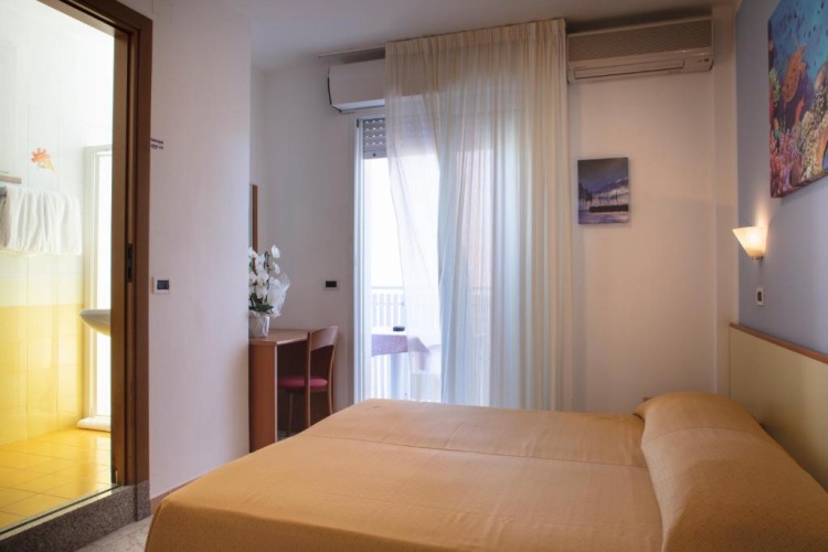 Standard Double room with balcony