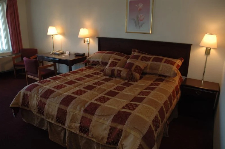 A Summerhouse Inn