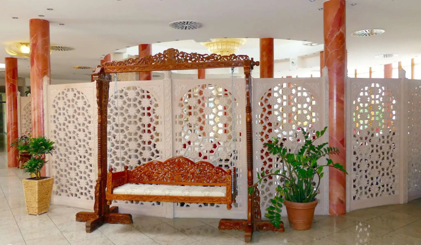 Hotel Raj Mahal