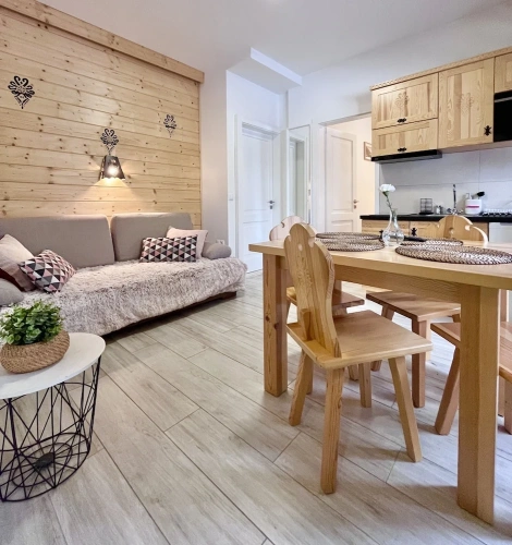1 Bedroom Apartment with balcony