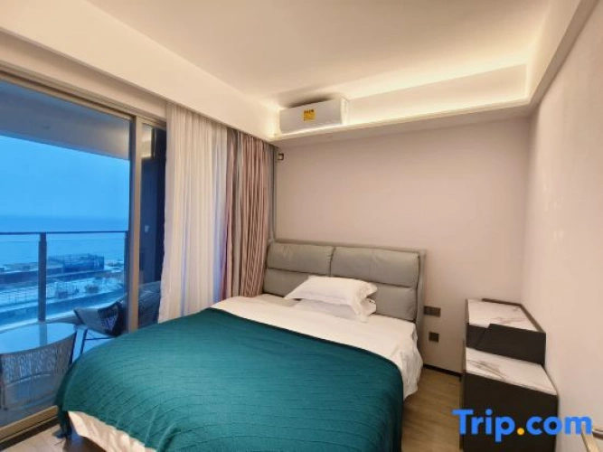 2 Bedrooms Suite with ocean view