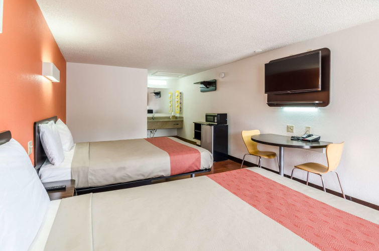 Motel 6 Troutville, VA